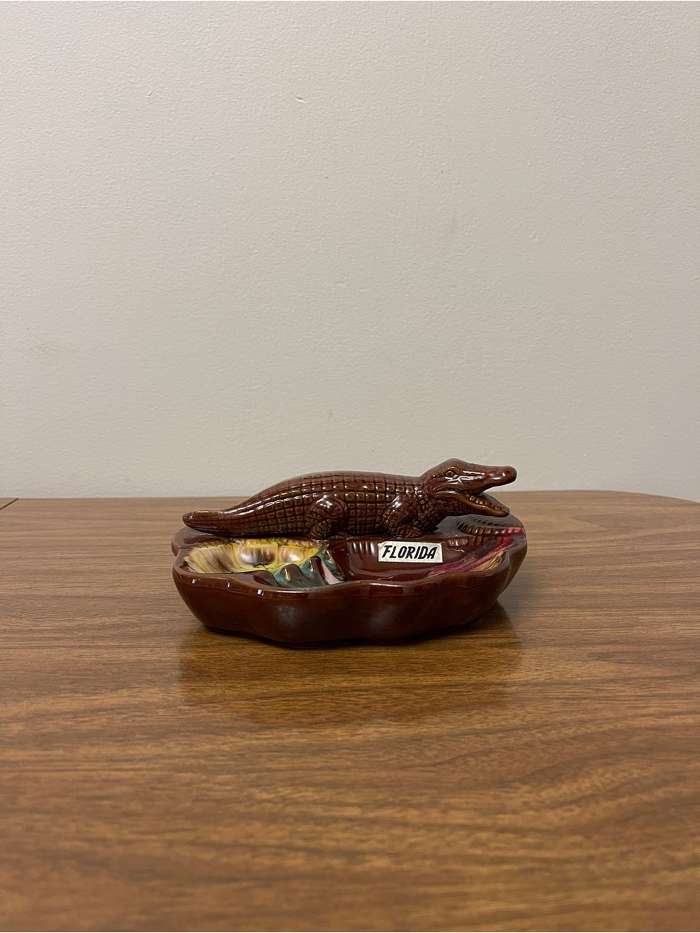 Vintage Florida Alligator Ceramic Souvenir Ashtray or Trinket Dish